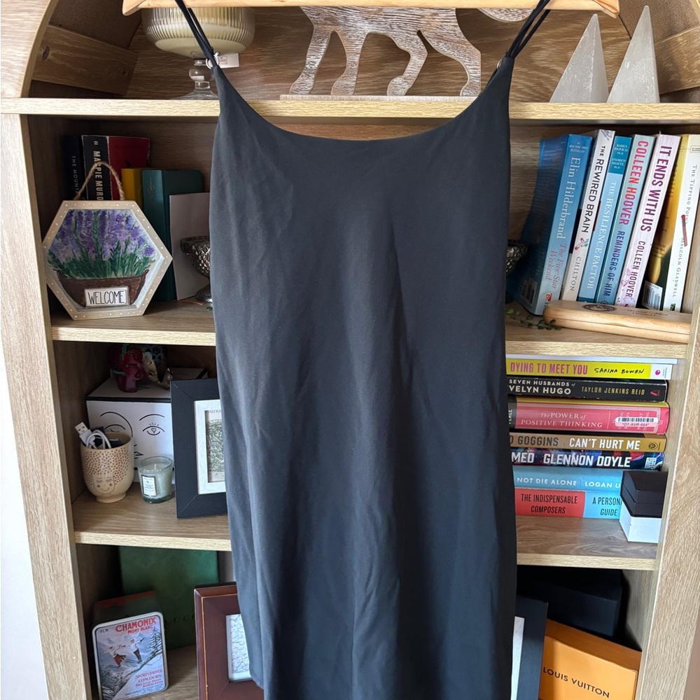 Abercrombie & Fitch Black Athletic Dress